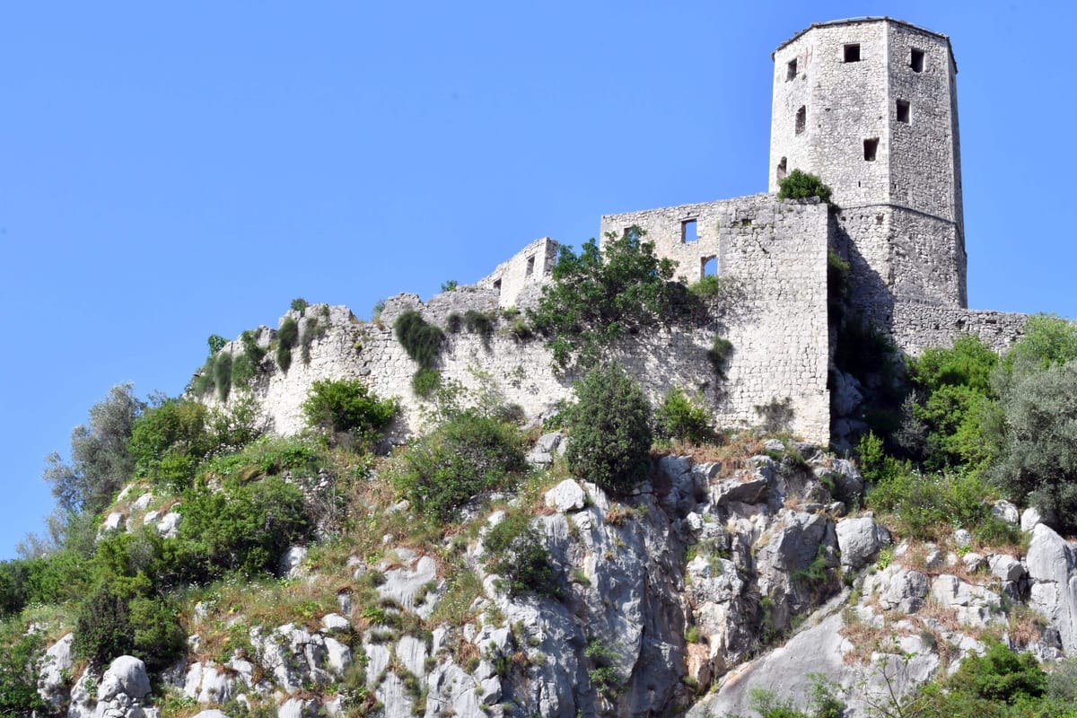 International, CEE community on high alert as Bosnia and Herzegovina teeters on brink