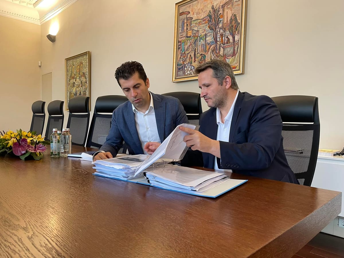 Bulgaria coalition on brink after just six months