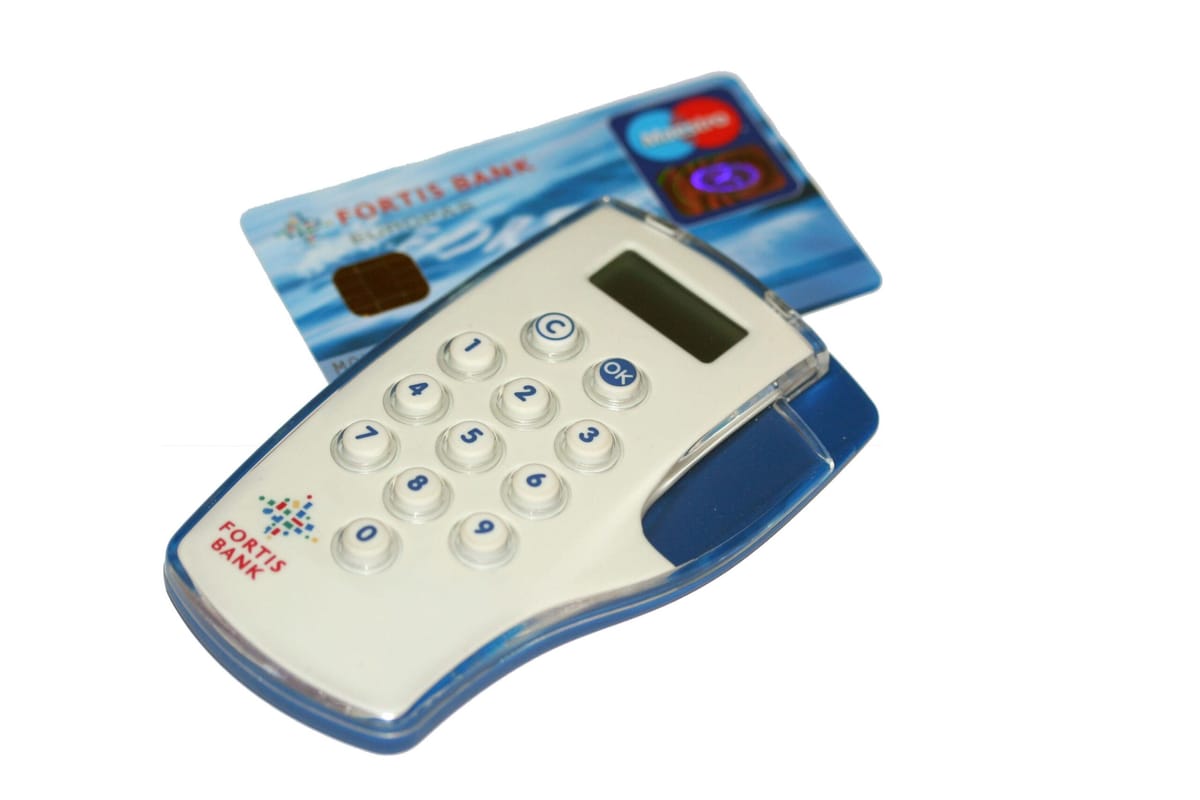 Estonia top for digital banking usage in 2022, while Romania lags - Eurostat report