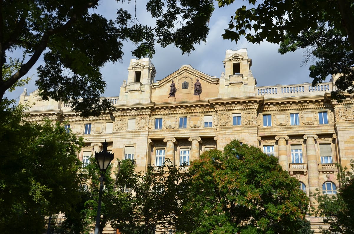 Hungarian central bank chief repeats criticisms of Orban's economic policy