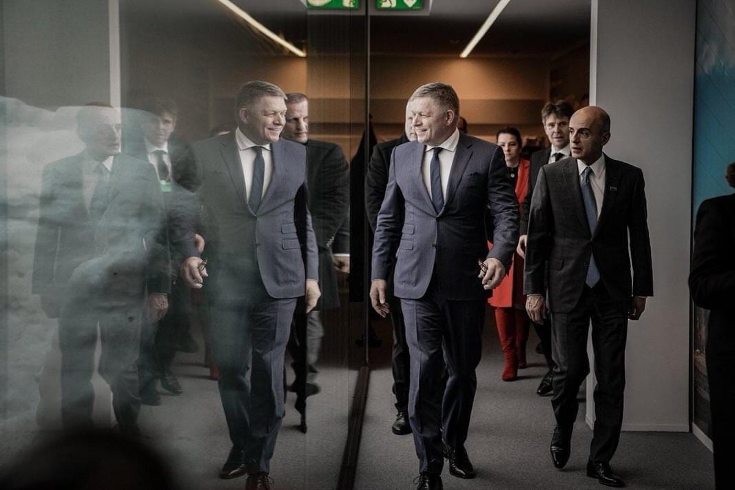 Slovak u-turn: Fico gov't set to allow Ukraine arms sales