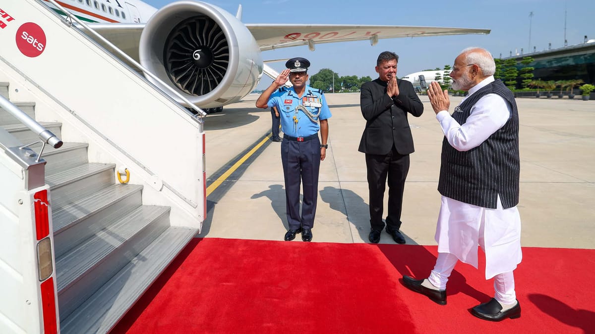 Modi pays CEE ‘historic’ visit