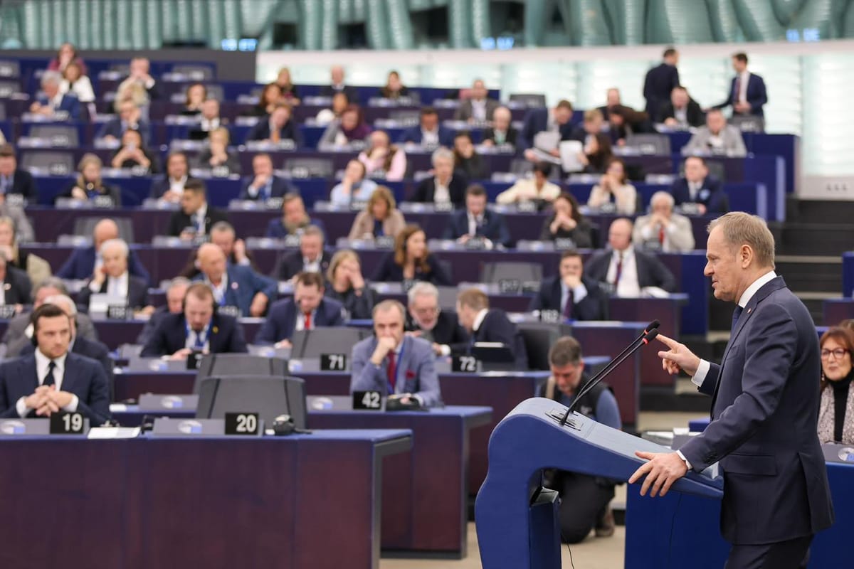 Tusk calls for EU defence spending hikes