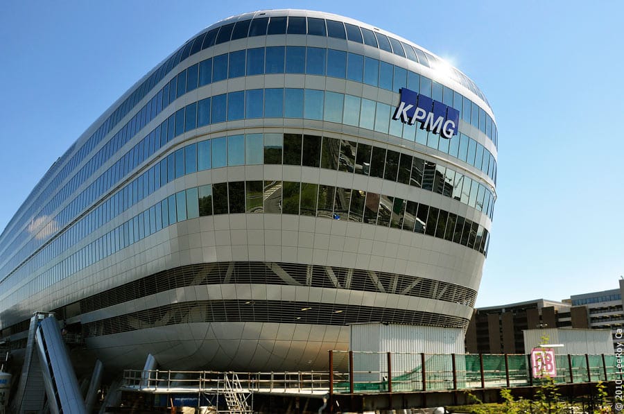 German firms keen to relocate to CEE in 2025 - KPMG report finds