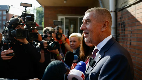 Czech leader Babiš to surrender control of Agrofert ahead of expected premiership