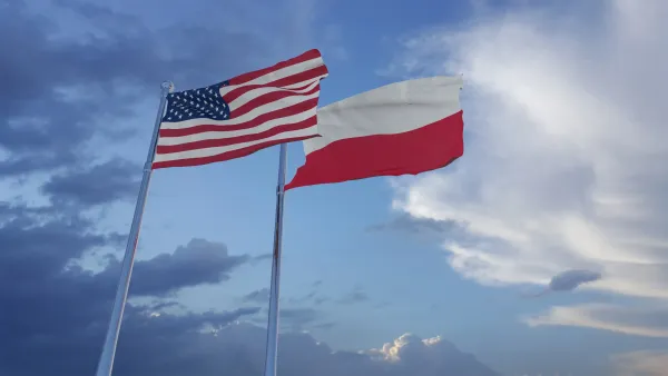 The American and the Polish flag next to each other