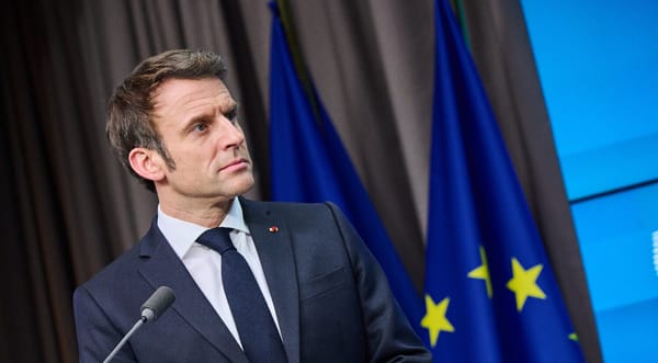 Macron warns Putin of his "major mistake", Ukraine and Russia agree on opening humanitarian corridors