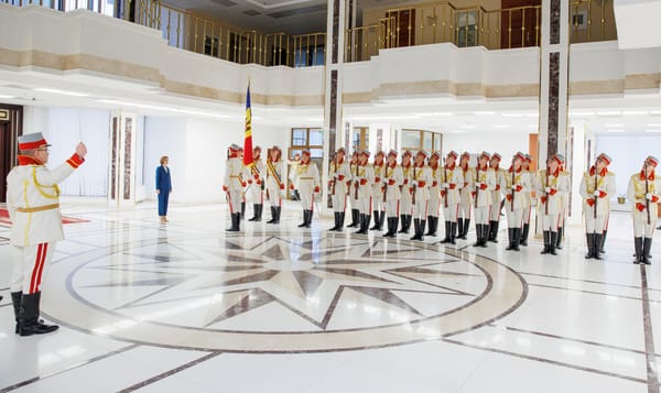 Moldova closes airspace, accuses Russia of coup plot