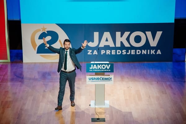 Montenegrin leader ousted after 32 years