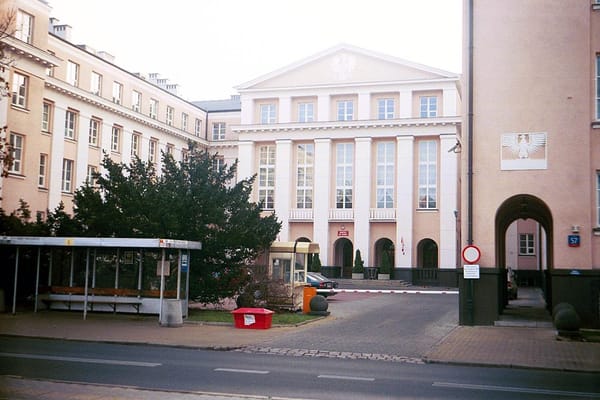 PiS-linked foundations shun Polish expenses audit