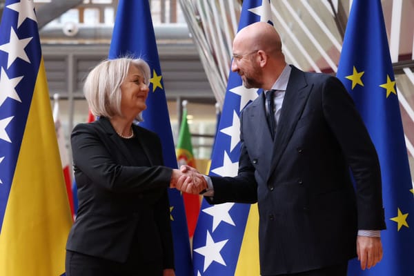 EU green lights Bosnian accession talks