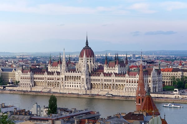 Hungary secured EUR 1bn loan from China