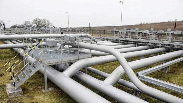 Hungary, Slovakia threaten electricity cutoff in tit-for-tat dispute with Ukraine