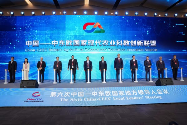 China, CEE strengthen strategic ties at summit