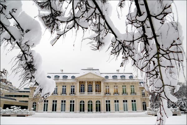 FDI paints rosier picture for Poland, Romania - OECD report